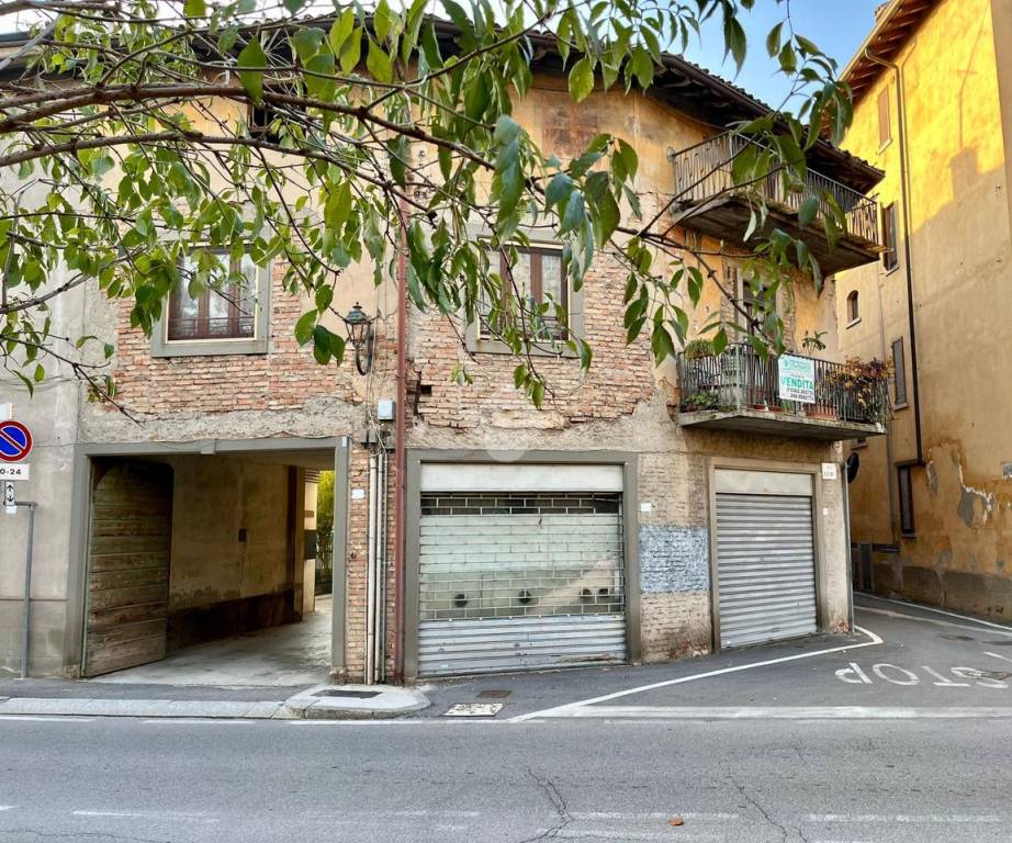 Appartamento in vendita a Brignano Gera d'Adda vicolo Bielotti, 1