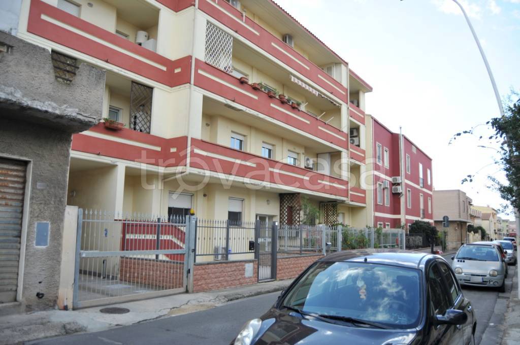Appartamento in vendita ad Assemini via Toscana