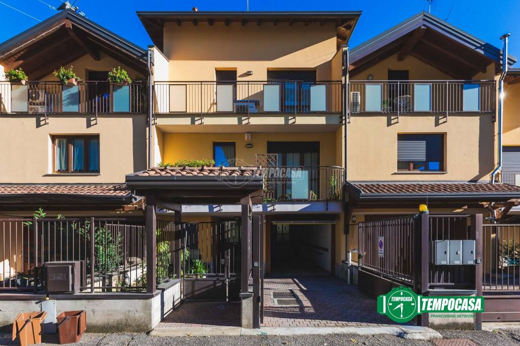 Villa a Schiera in vendita a Castellanza via Gorizia 2