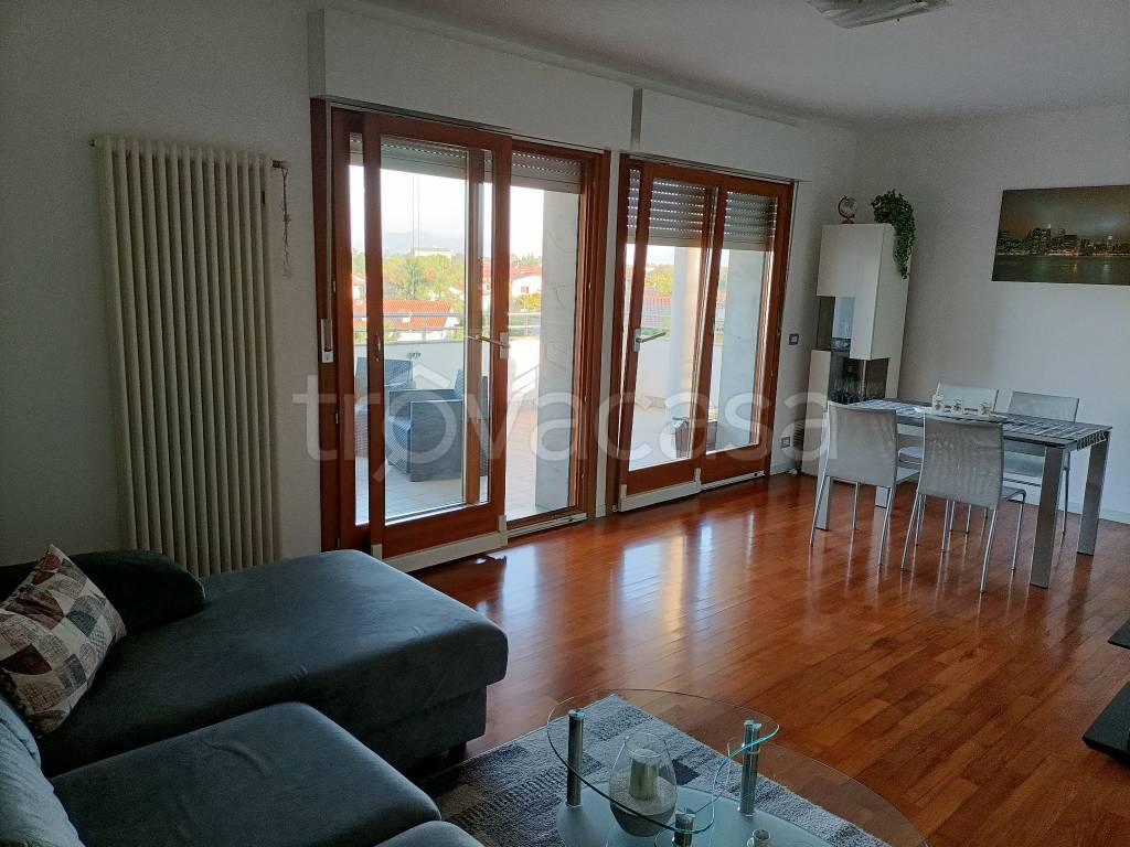 Appartamento in in vendita da privato a Udine via Morsano, 20b