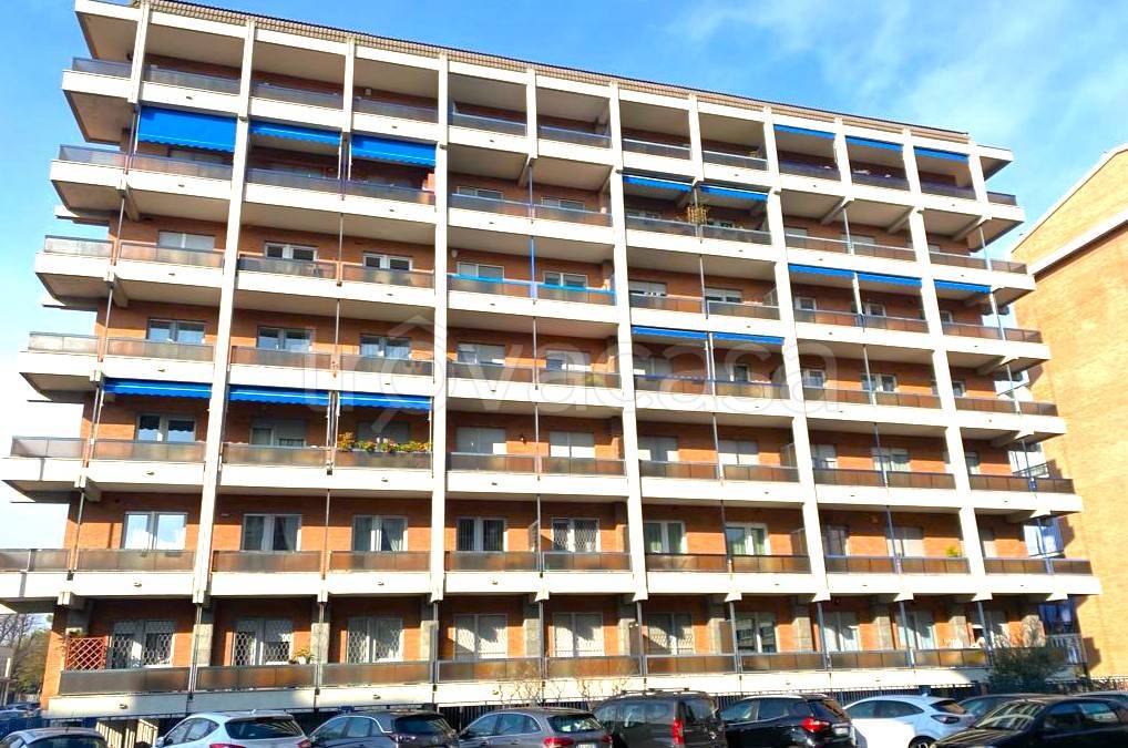 Appartamento in vendita a Torino via San Remo, 22