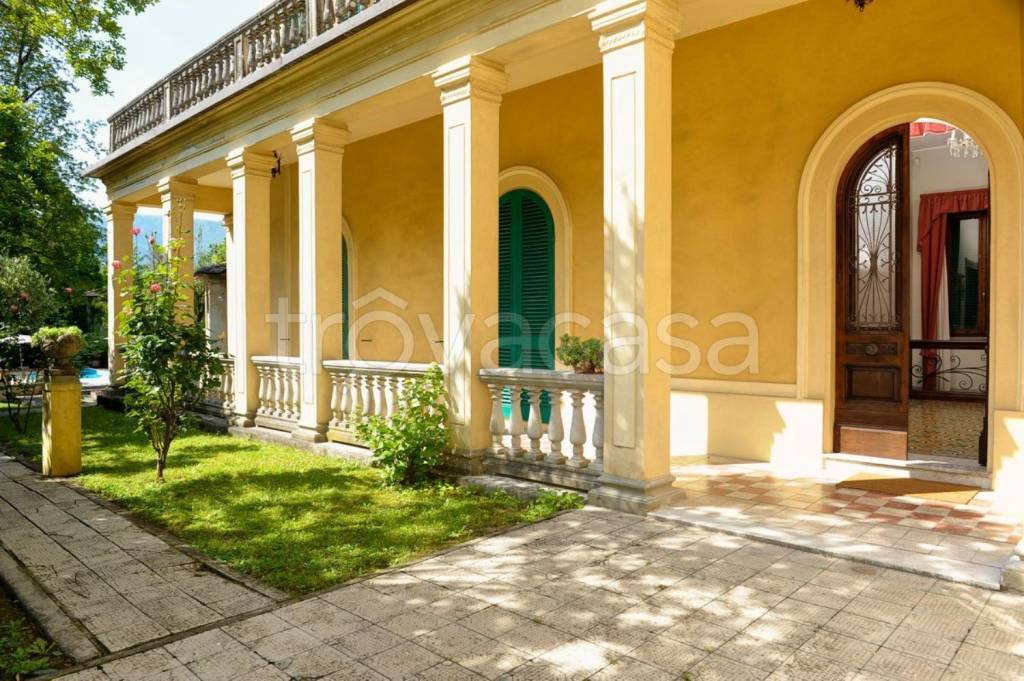 Villa in vendita a Barga loc Arsenale s.n.c