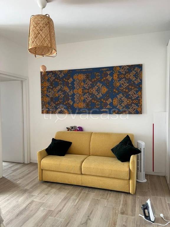 Appartamento in in affitto da privato a Milano via Santa Rita da Cascia, 65