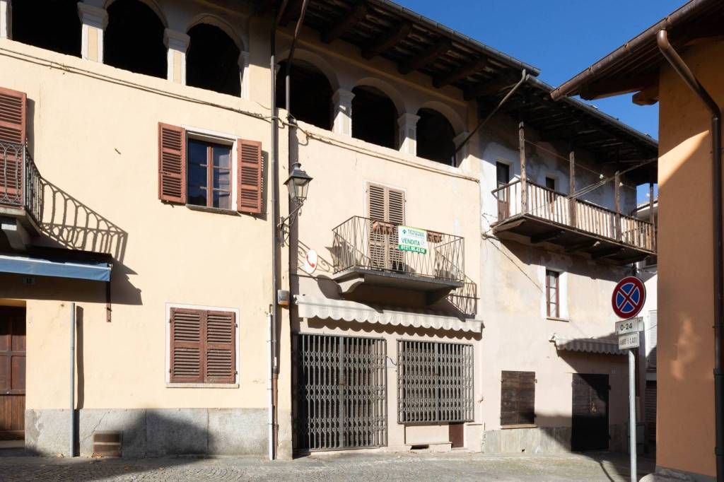 Casa Indipendente in vendita a Luserna San Giovanni via Diaz, 16