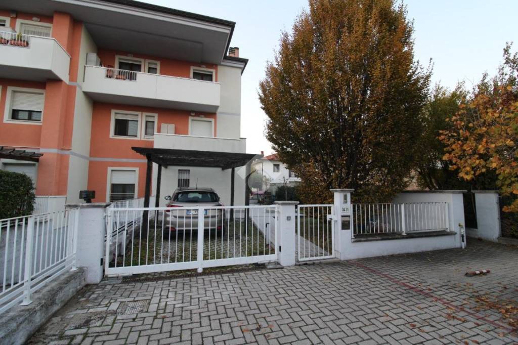 Appartamento in vendita a Bertinoro via Santa Croce, 3471