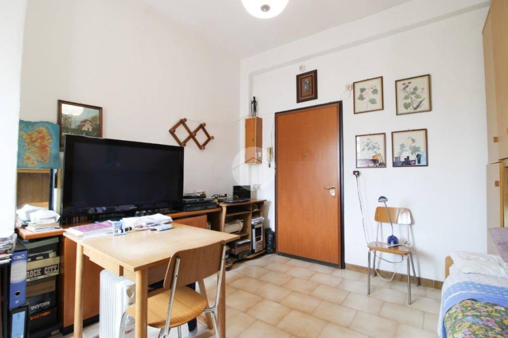 Appartamento in vendita a Cormano via Cesare Acquati, 11