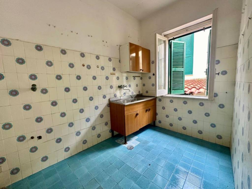 Appartamento in vendita a Lacco Ameno via Dottor Venanzio Marone, 5
