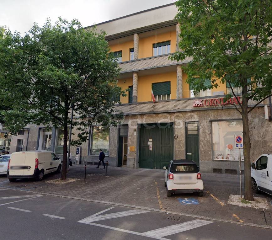 Ufficio in affitto a Seregno corso Giacomo Matteotti, 36