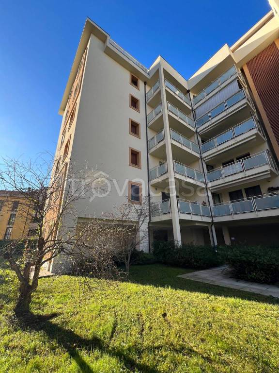Appartamento in in vendita da privato a Brugherio via Monte Cervino, 50