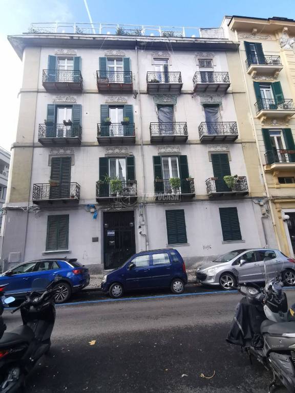 Appartamento in vendita a Napoli via Giovanni Merliani 79