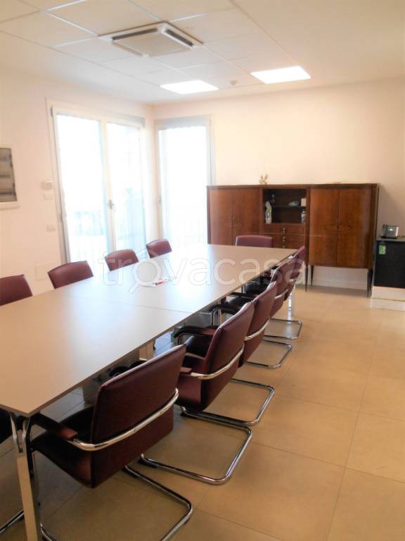 Ufficio in affitto a Santarcangelo di Romagna