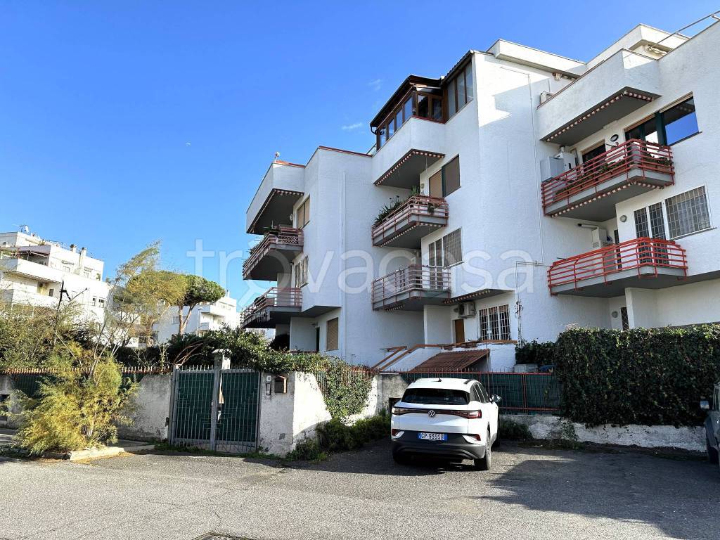 Appartamento in vendita a Santa Marinella via Aurelio Saffi