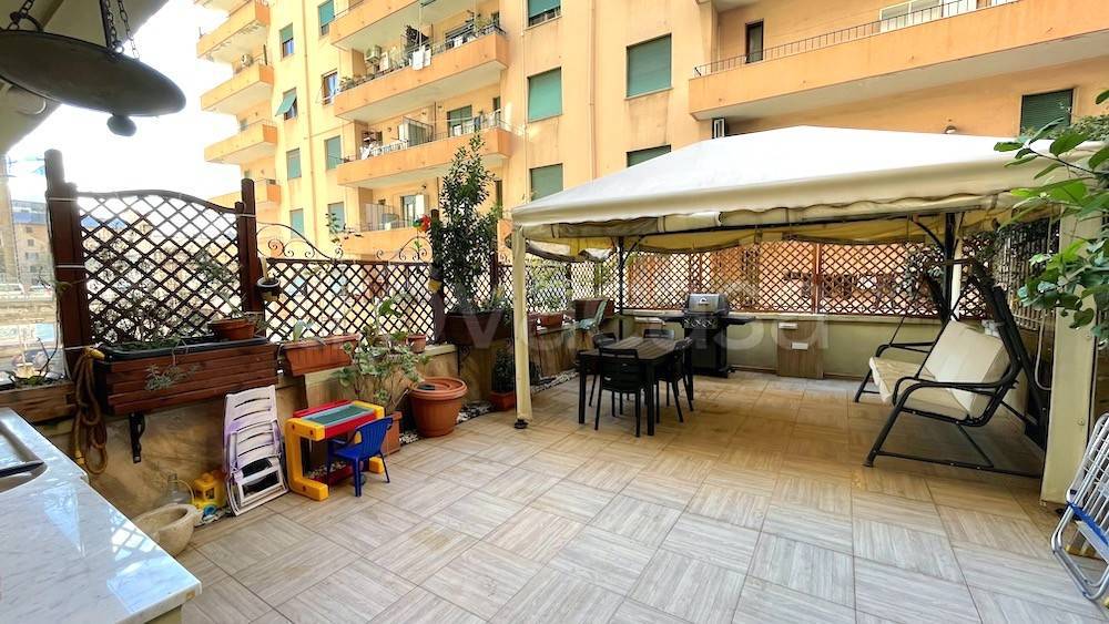 Appartamento in vendita a Genova via Canevari