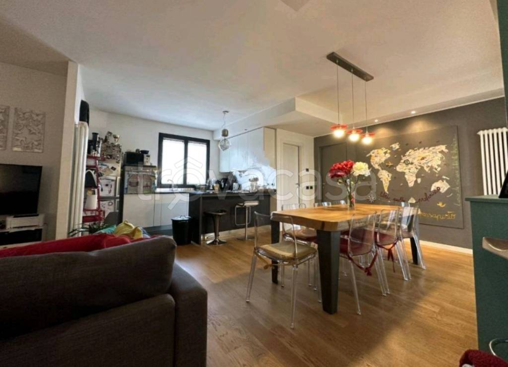 Appartamento in in vendita da privato a Gorle via Giuseppe Mazzini, 4