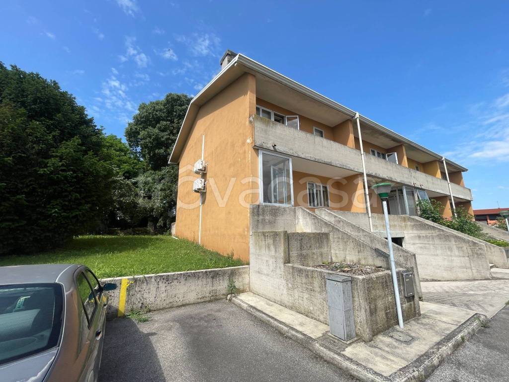 Villa a Schiera in vendita a Gonars via Vittorio Veneto
