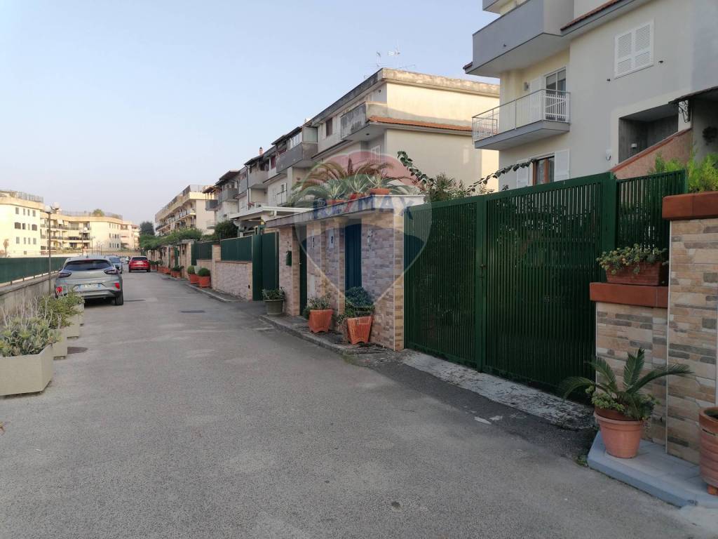Villa in vendita a Marano di Napoli via Adda