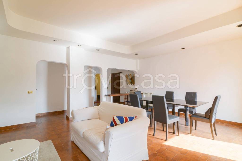Appartamento in vendita a Roma via Carlo Sigonio, 45