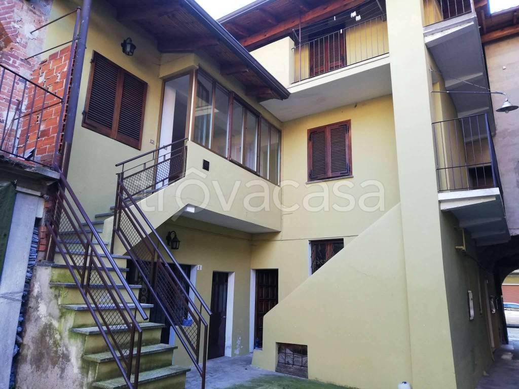 Casa Indipendente in vendita a Gattinara corso Cavour 37D