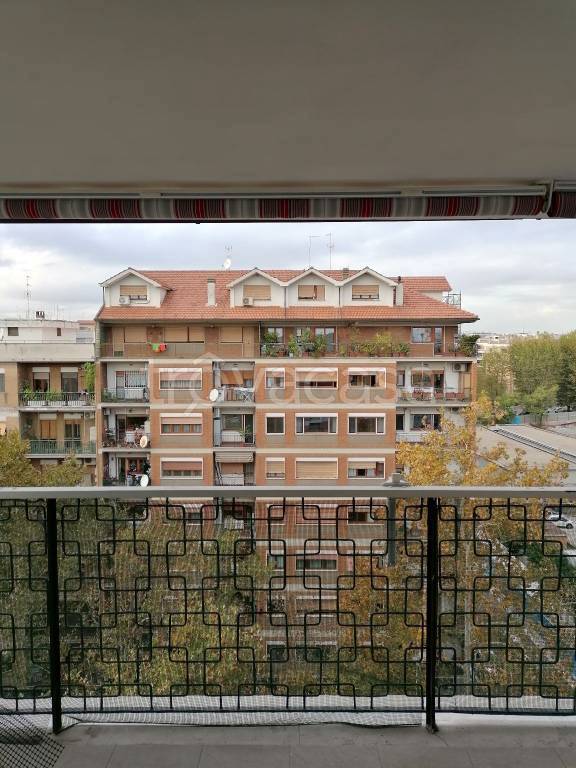 Appartamento in in vendita da privato a Roma via Nocera Umbra