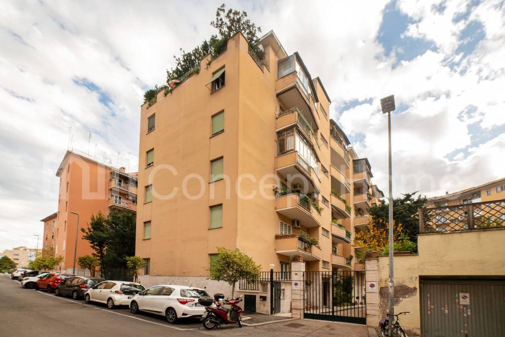 Appartamento in vendita a Roma viale Arrigo Boito, 16