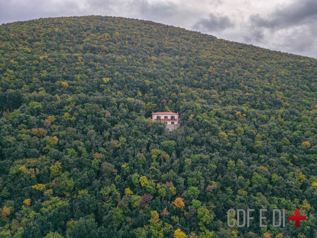 Villa in vendita a Nerola via Monte Lago