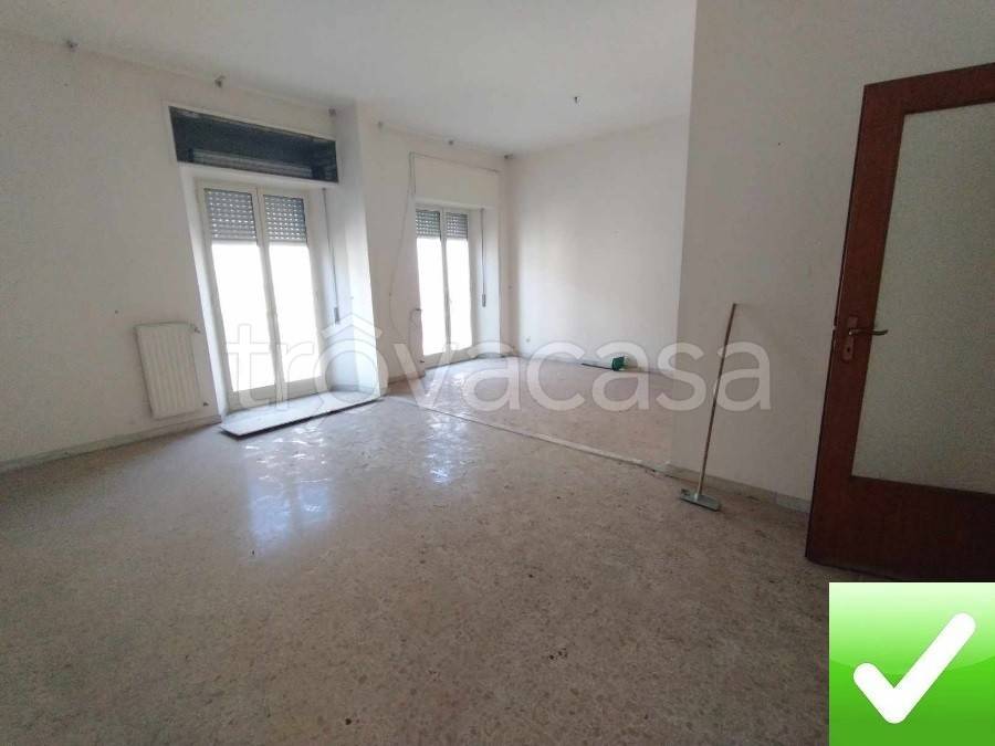 Appartamento in vendita a Reggio di Calabria via Aschenez