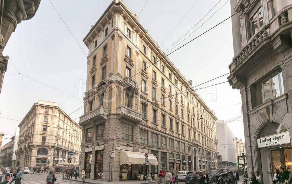 Ufficio in affitto a Milano via Santa Maria Segreta, 6