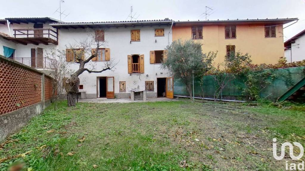Villa in vendita a Castelnuovo Bormida via Genzone, 8