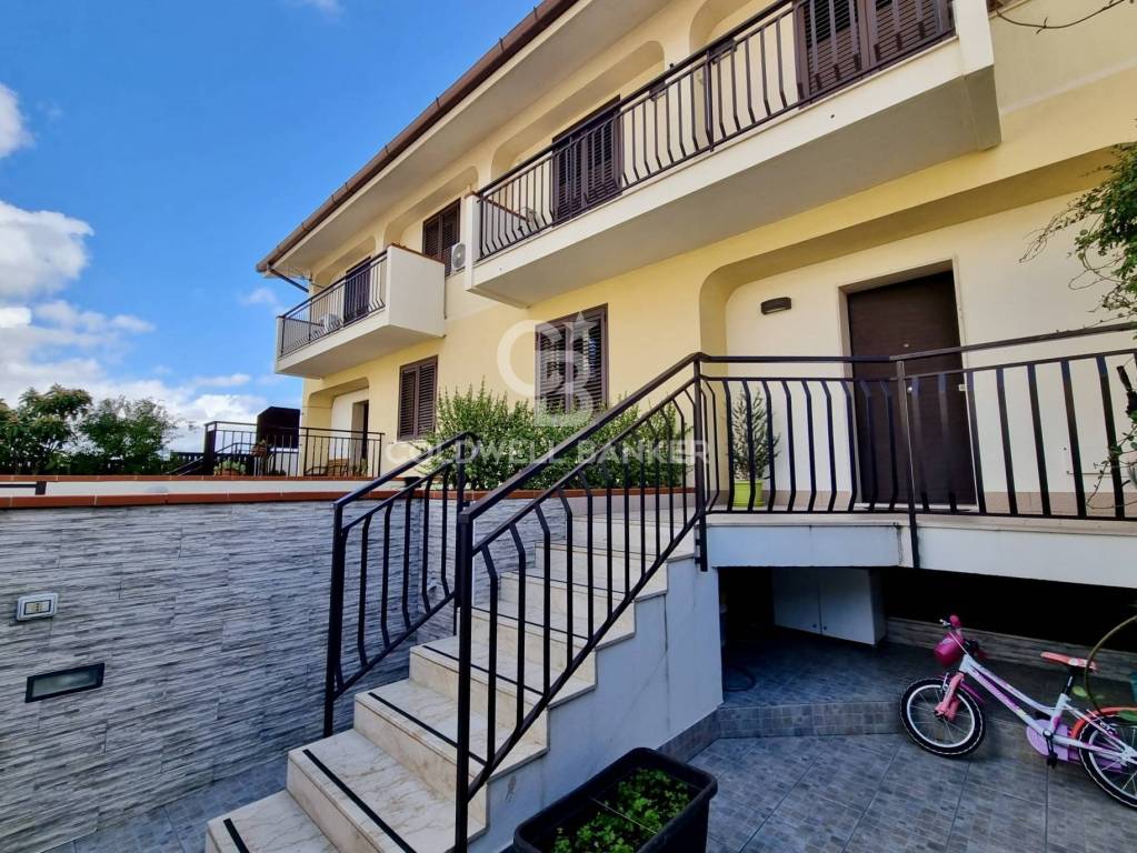 Villa a Schiera in vendita ad Avola via Tenente Francesco Vinci, 58