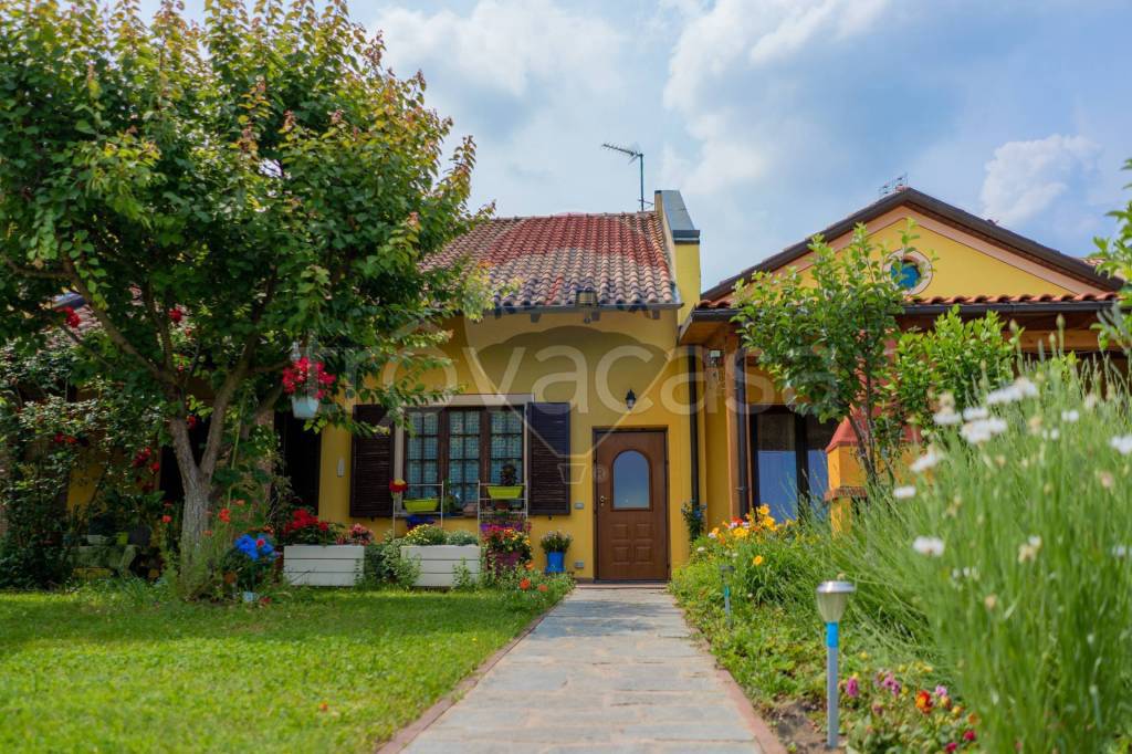 Villa Bifamiliare in vendita a Quargnento strada boschetto, 8