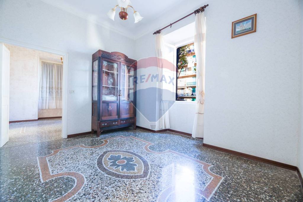 Appartamento in vendita a Genova salita Egeo, 10