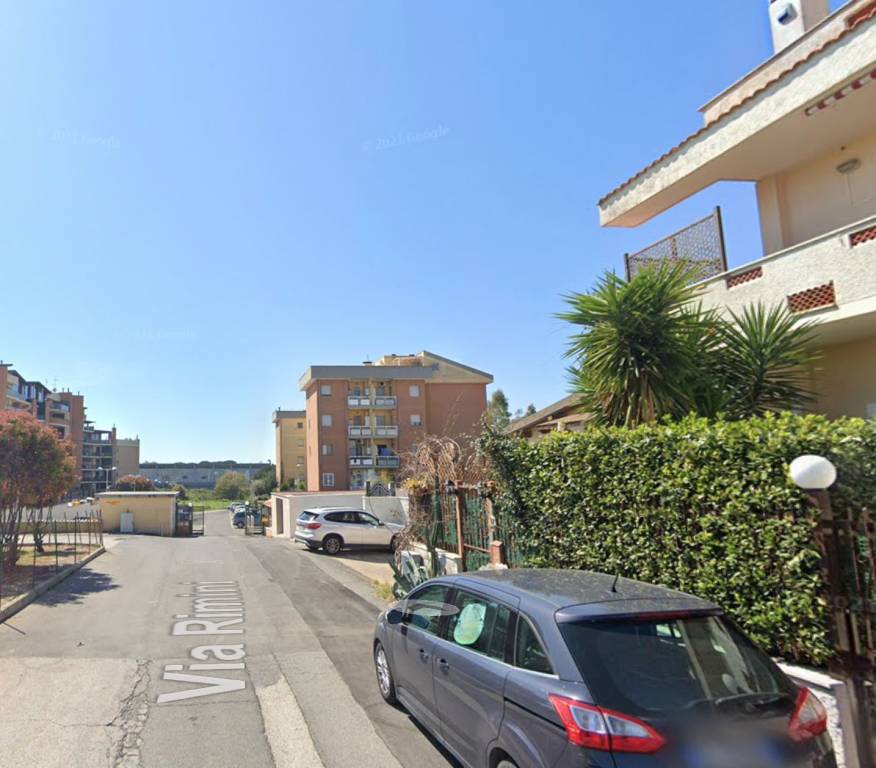 Appartamento in affitto a Pomezia via Rimini