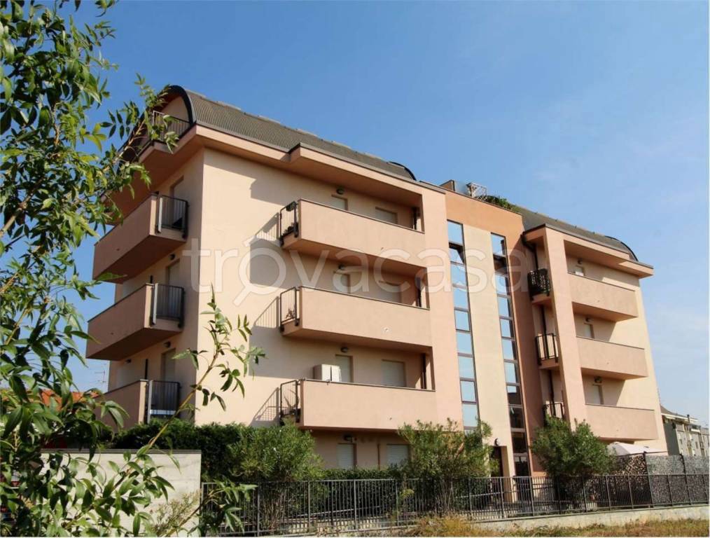 Appartamento in vendita a Novara via Gorizia, 60