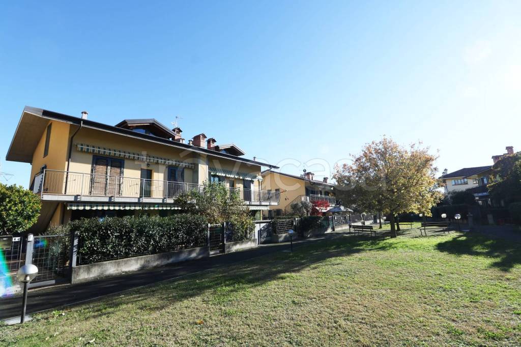 Appartamento in vendita a Filago via Giovanni Pascoli, 6