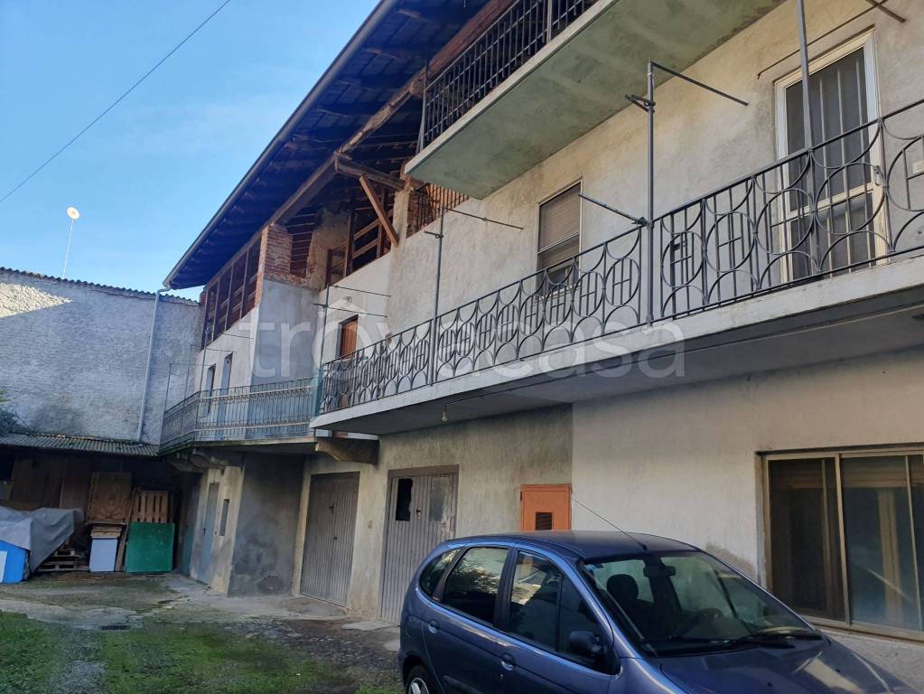 Appartamento in vendita a Cavaglio d'Agogna vicolo Spacchi