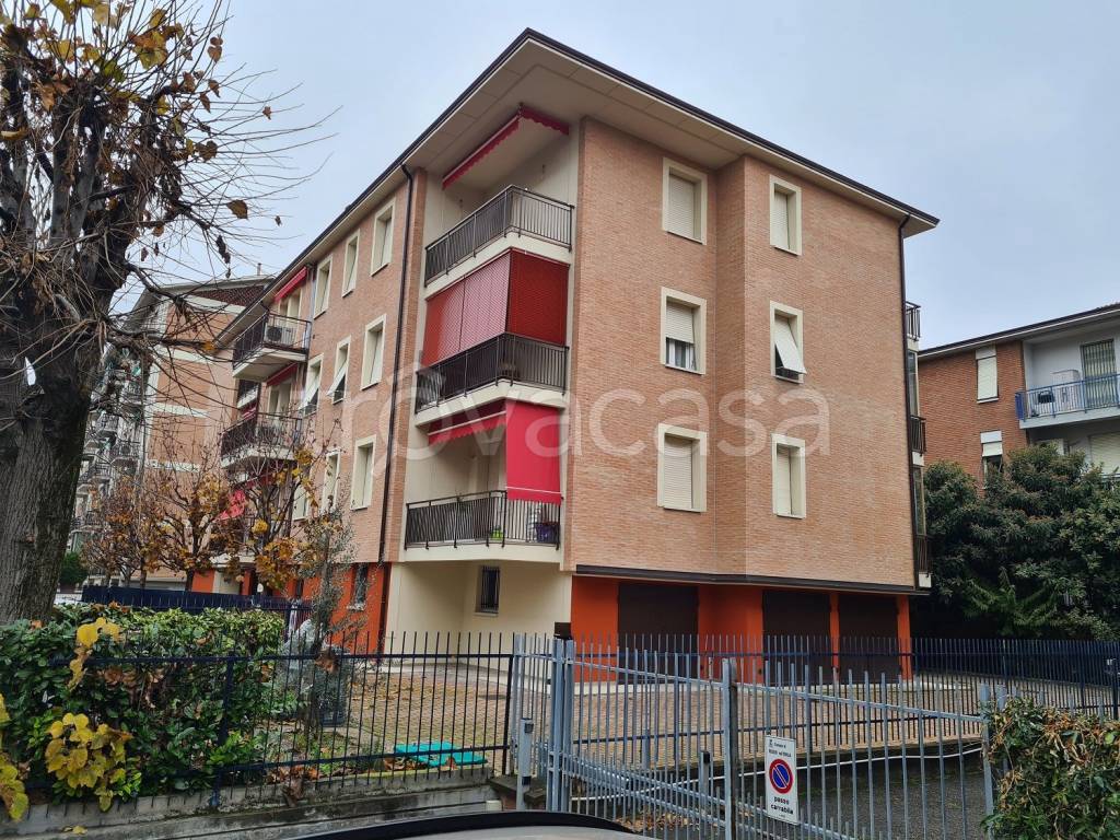 Appartamento in vendita a Reggio nell'Emilia via Arturo Toscanini