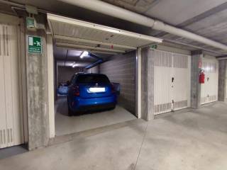 Garage, Posto Auto in Vendita in Via Trento 20 a Grugliasco - 26mq