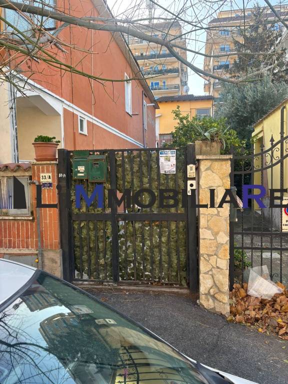 Appartamento in vendita a Ladispoli via La Spezia