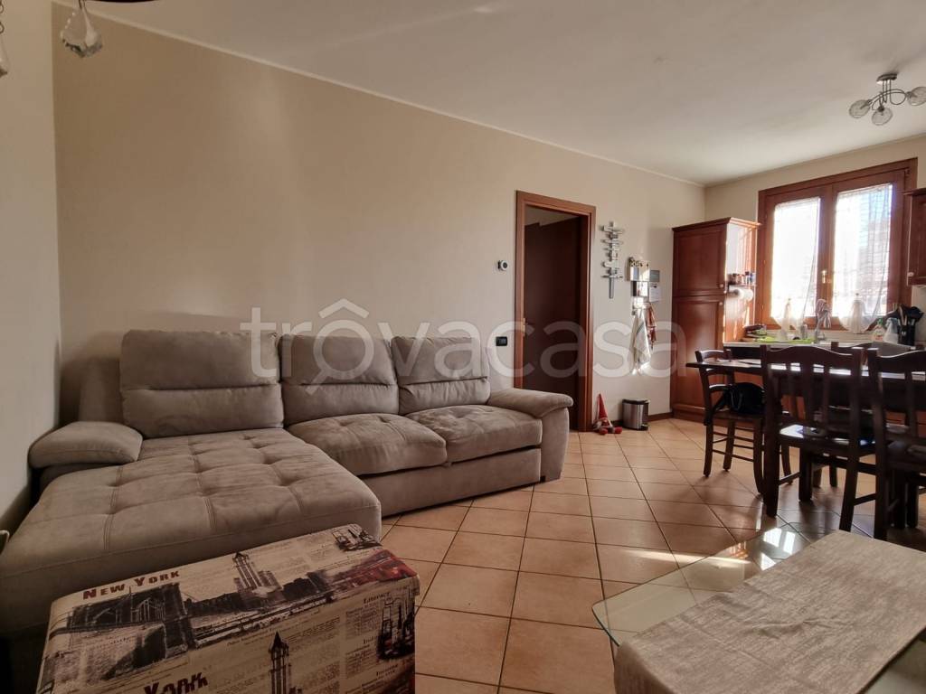 Appartamento in vendita a Calcinato via Vittorio Alfieri, 28