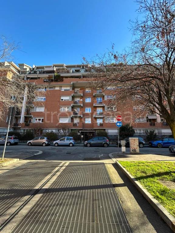 Appartamento in vendita a Torino via Lodovico Antonio Muratori, 3