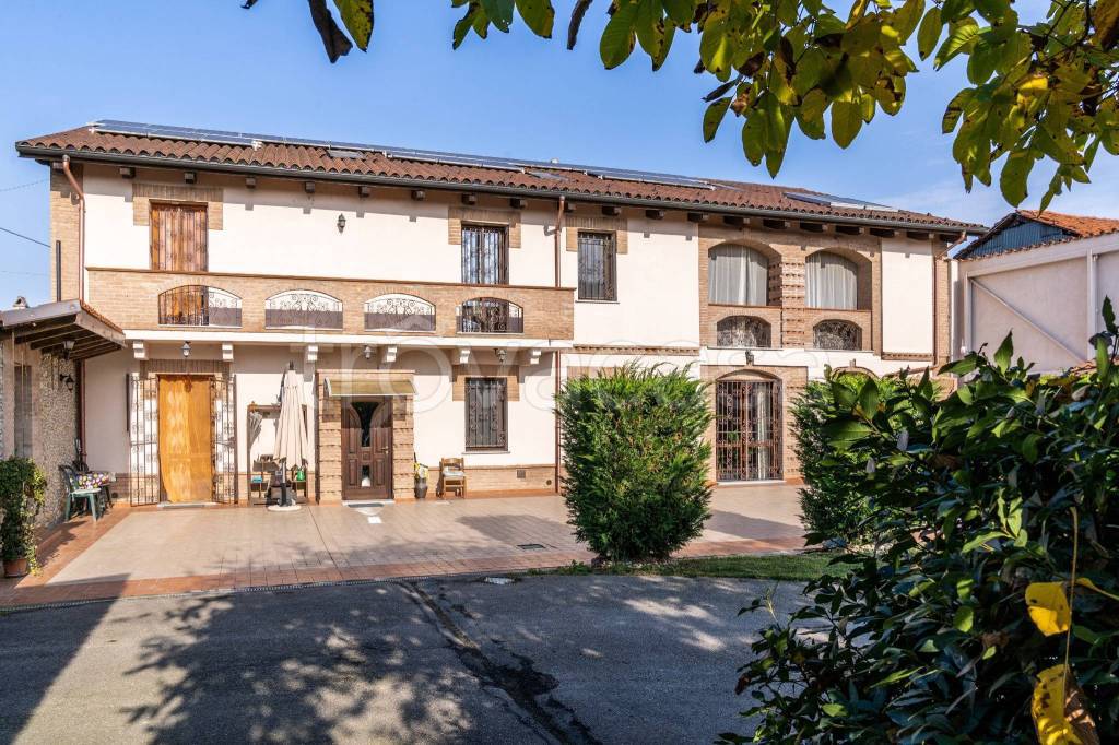 Villa in vendita a Carmagnola via Maniotto