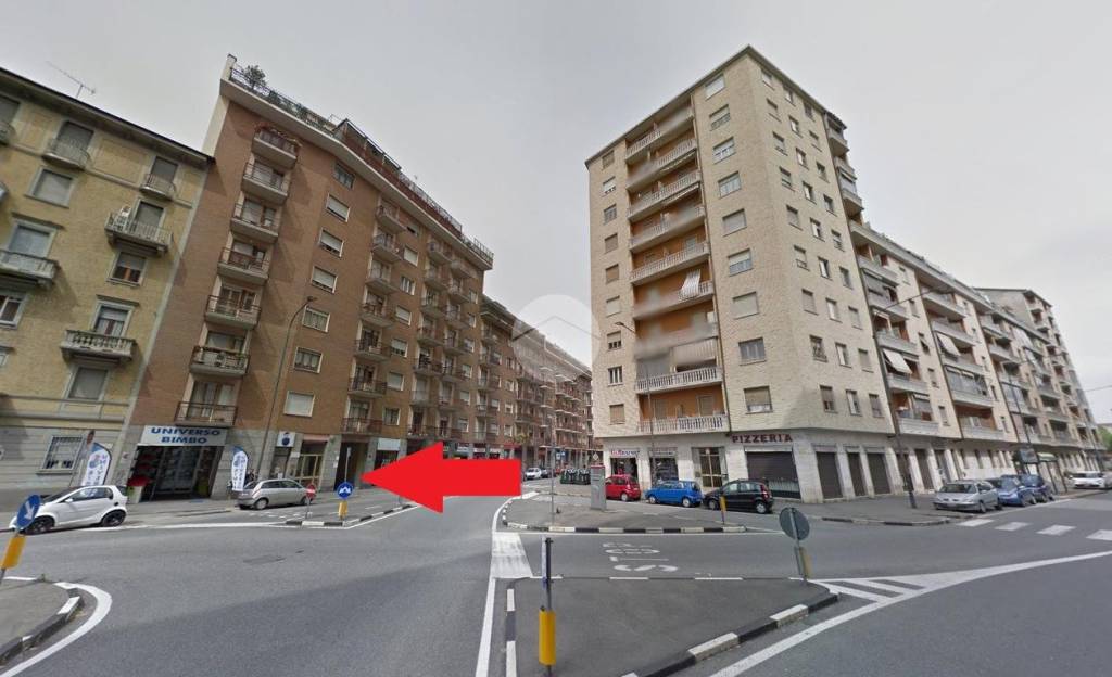 Garage in vendita a Torino via Cardinal Massaia, 39