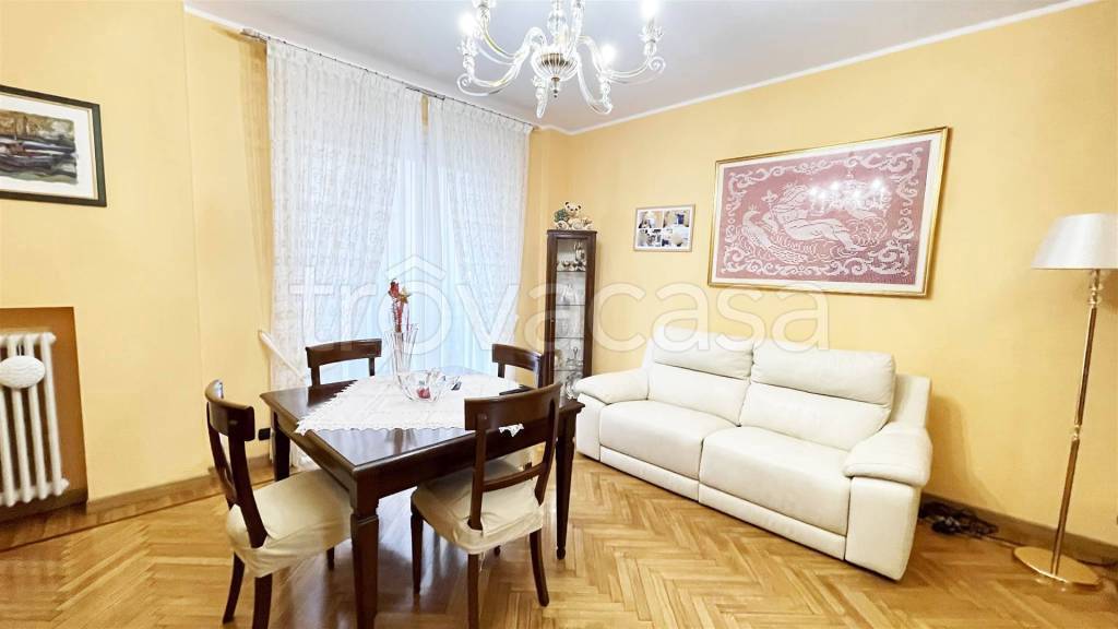 Appartamento in vendita a Biella via Torino, 58