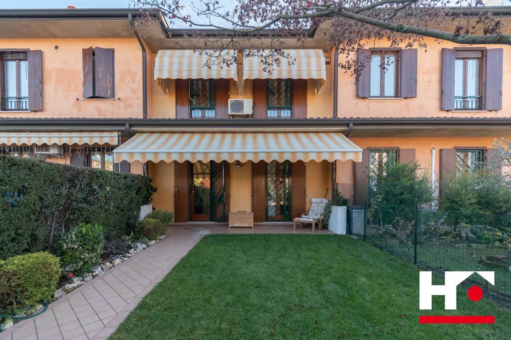 Villa a Schiera in vendita a Ospitaletto via Giuseppe Di Vittorio