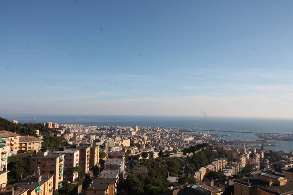 Appartamento in vendita a Genova via Giovanni Costanzi, 84