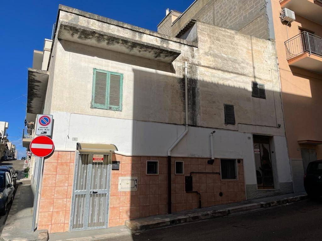 Appartamento in vendita a Ginosa via Giuseppe Latorre, 6