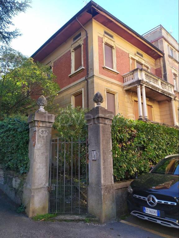 Villa Bifamiliare in in vendita da privato a Bologna