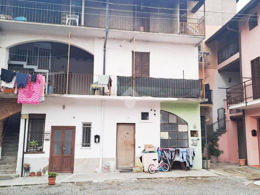 Appartamento in vendita a Turate via Giuseppe Garibaldi, 16