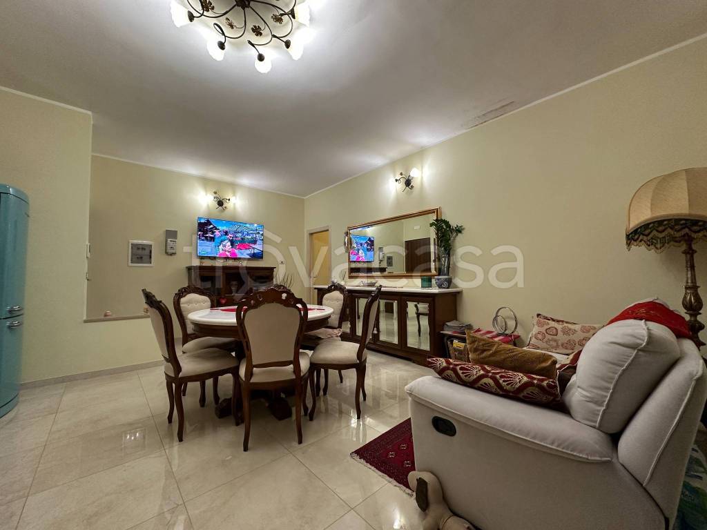 Appartamento in vendita a Lecce via Attilio Biasco, 21