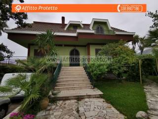 Villa in affitto a formia via farano